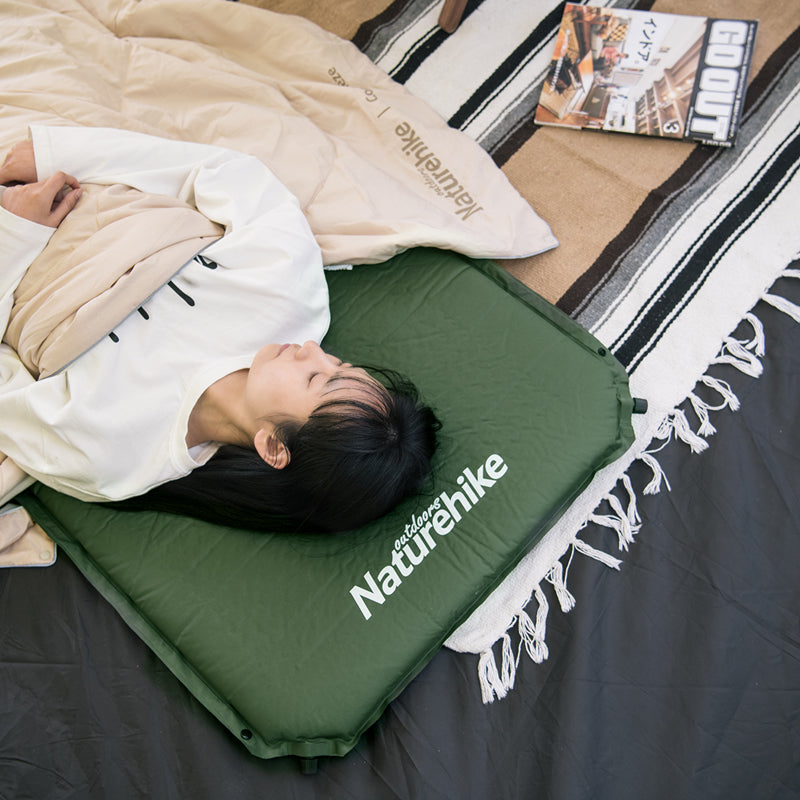 An image of a D03 Spliceable Self-inflating Mat by Naturehike official store
