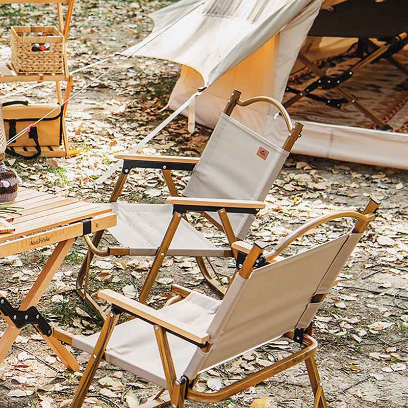 Faltbarer schwarzer Campingstuhl aus Aluminium mit Holzmaserung, US – Naturehike