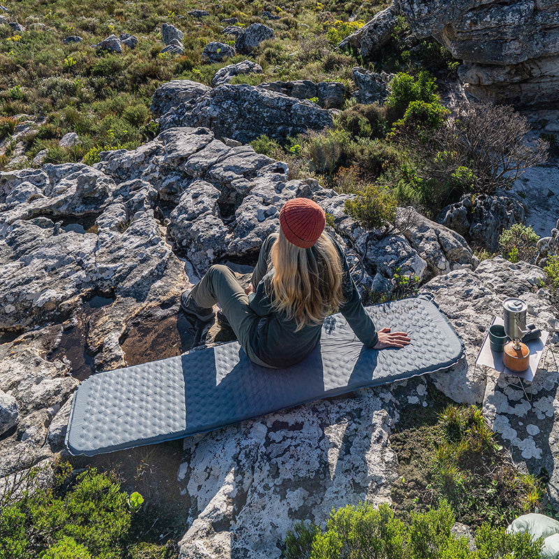 An image of a Naturehike Yugu Ultralight Self-Inflating Pad by Naturehike official store