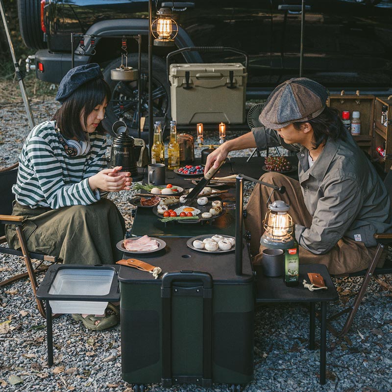 Firework™ 1.0 IGT Outdoor Mobile Kitchen Box
