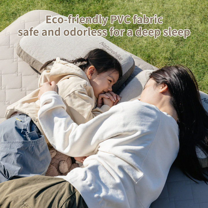 DreamWeave™ Air Mattress with Built-In Pump