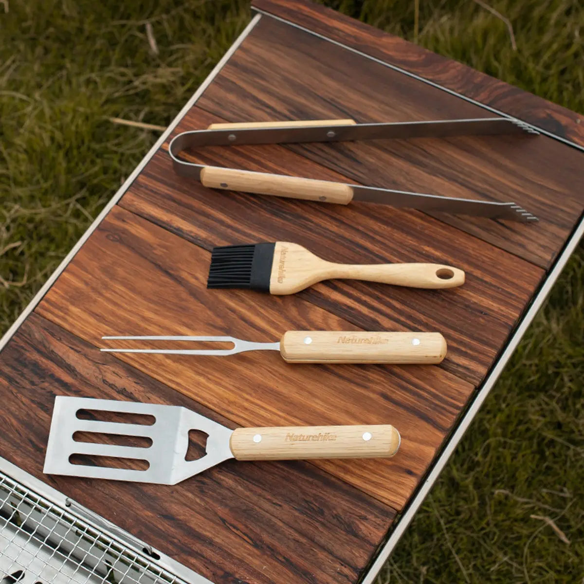 Outdoor Fork Charcoal Clip BBQ Grilling TooL - Naturehike official